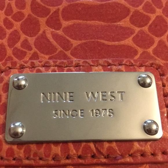 Nine West snakeskin clutch - Picture 4 of 7